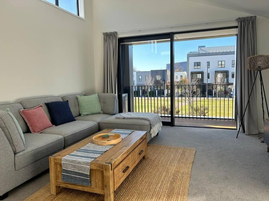 Downtown Apartment Christchurch Bagian luar foto